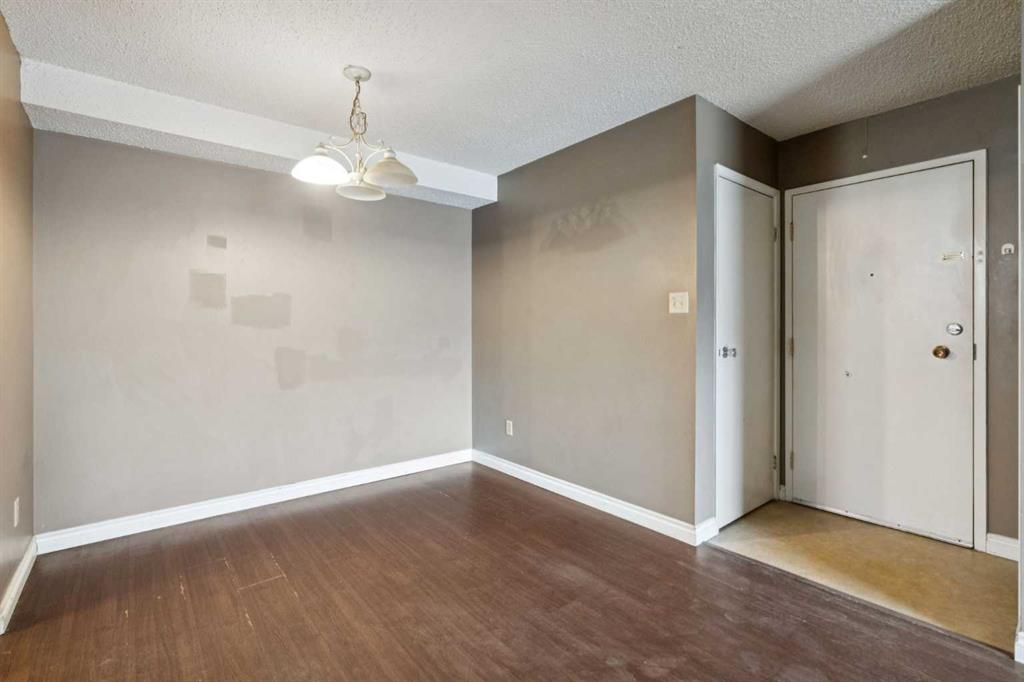 Picture for 5111, 315 Southampton Drive SW