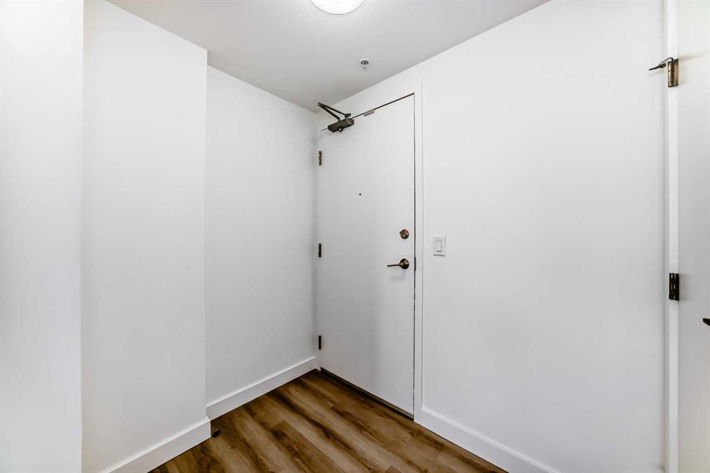 Picture for 1202, 123 4 Street NE