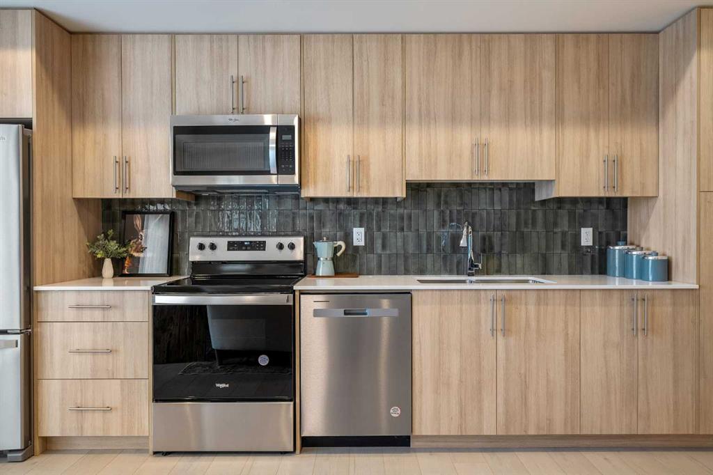 Picture for 2203, 9655 Bowfort Road NW