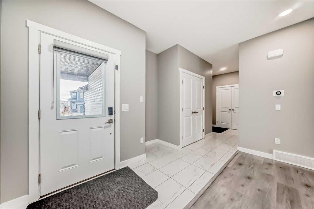 Picture for 122 Legacy Glen Crescent SE