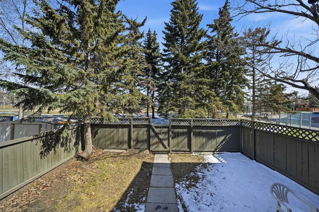 Picture for 8, 4936 DALTON Drive NW