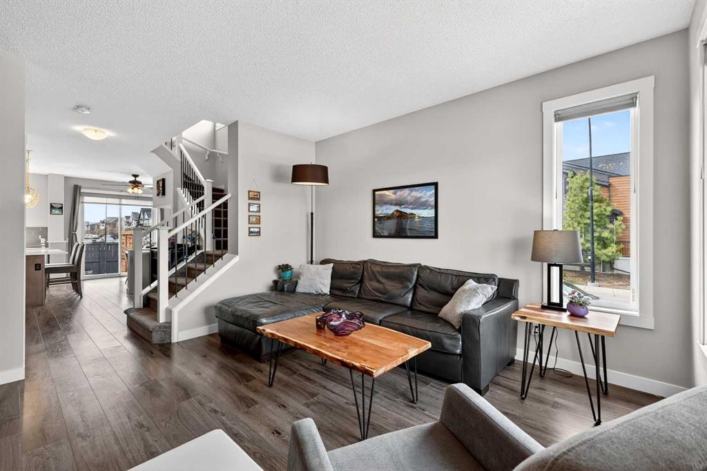 Picture for 305 Seton Circle SE