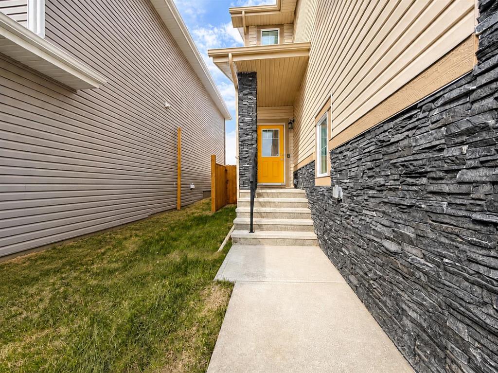 Picture for 194 Clydesdale Avenue 