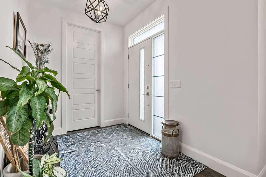 Picture for 125 South Harmony Drive 