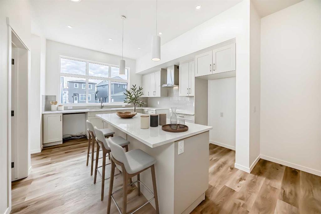 Picture for 36 Mercado Road SE