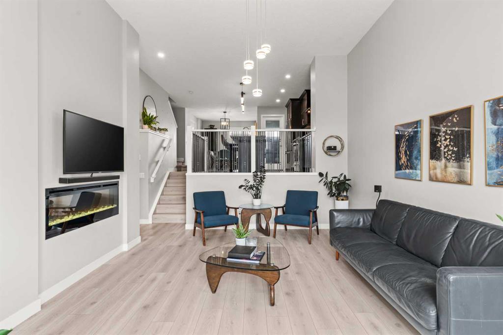 Picture for 46 Corner Meadows Common NE