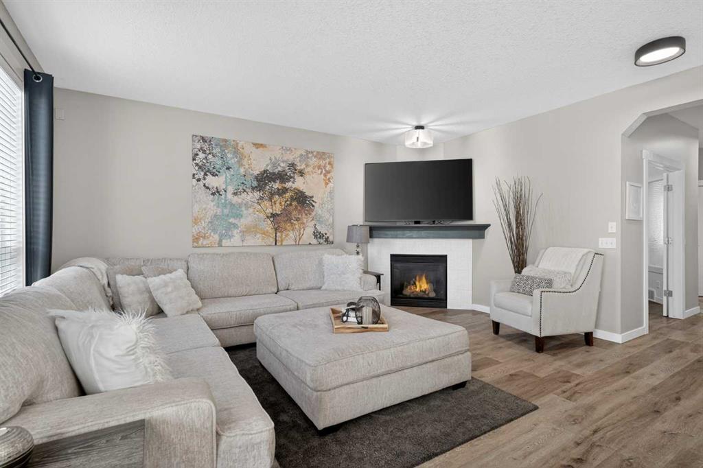 Picture for 176 Chapalina Heights SE