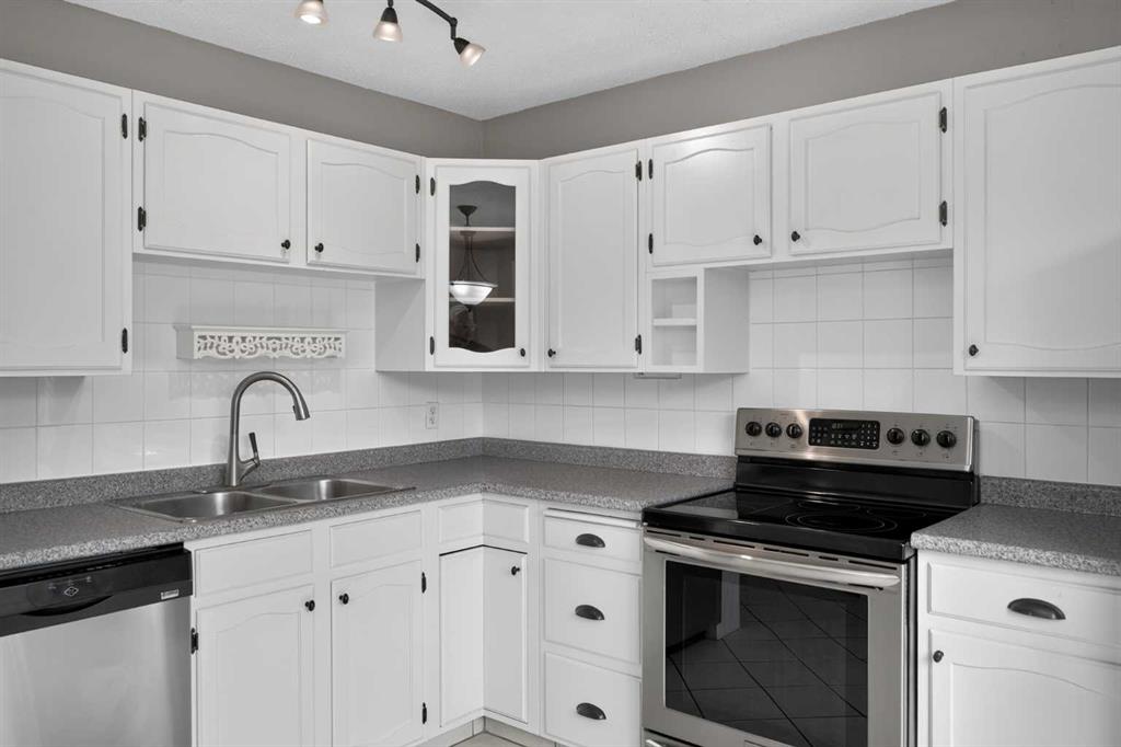 Picture for 5202 Dalhousie Drive NW