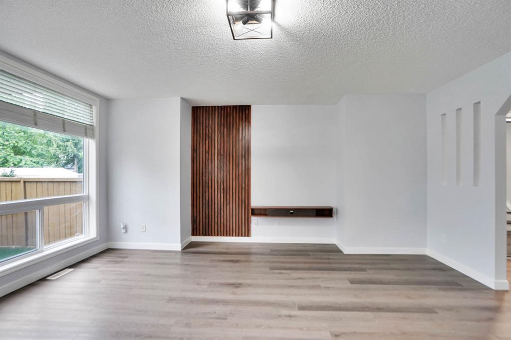 Picture for 41 Millview Park SW