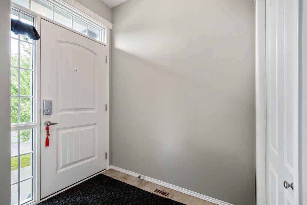 Picture for 162 Cranford Park SE