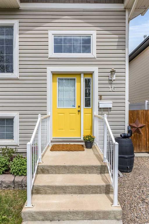 Picture for 16 Vista Place SE