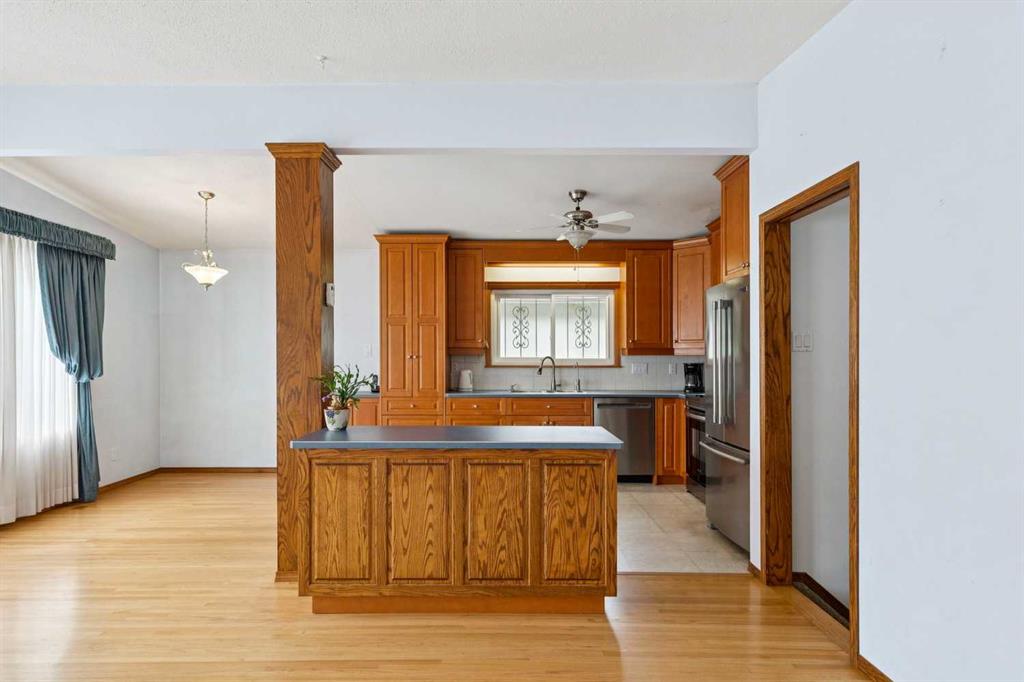 Picture for 4823 Brisebois Drive NW