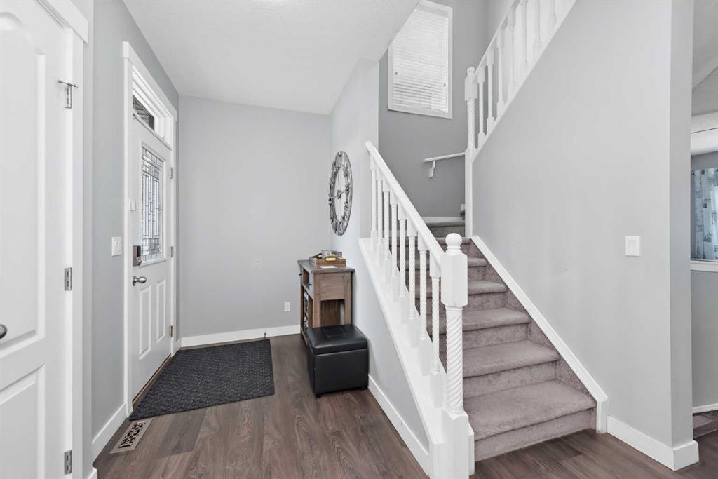 Picture for 18 Skyview Shores Place NE