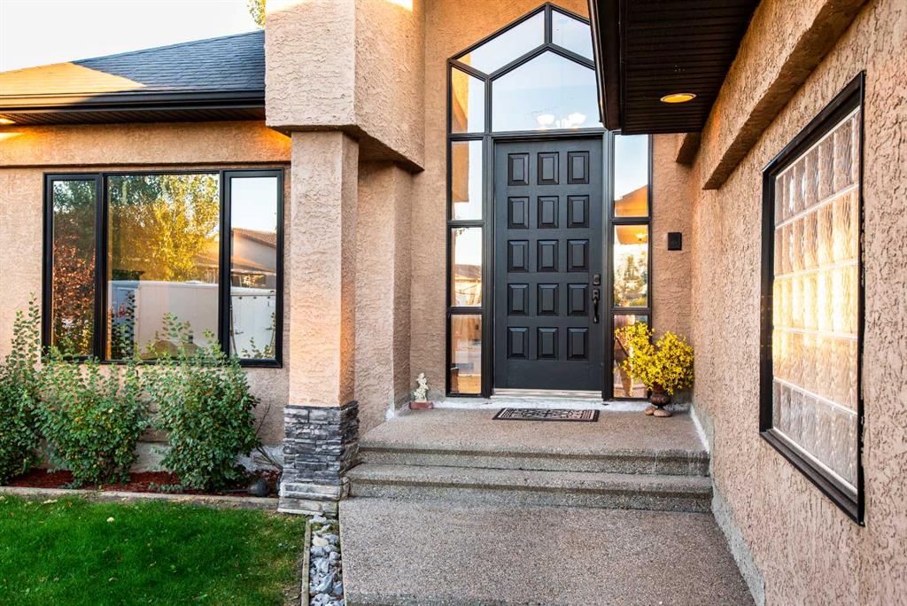 Picture for 845 1 Street SE