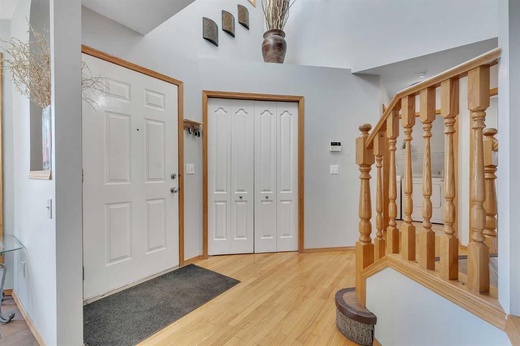 Picture for 185 West Lakeview Drive 