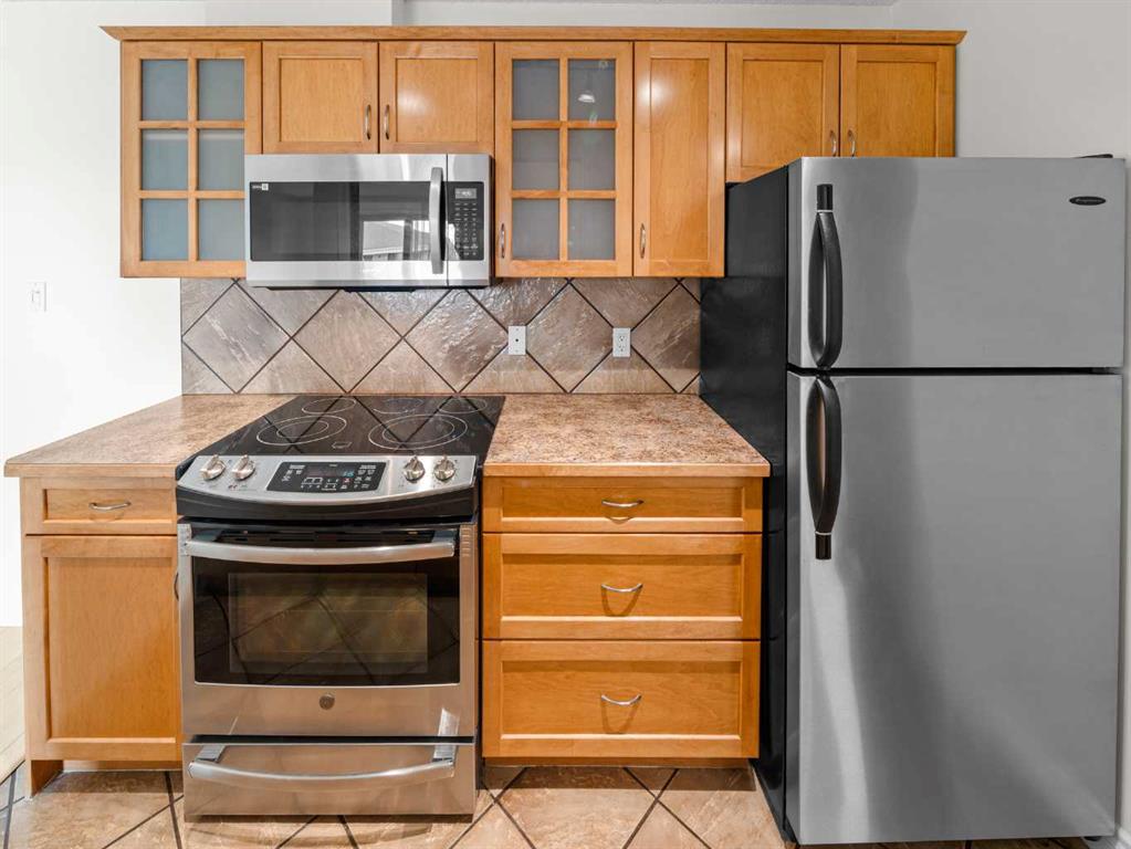 Picture for 407, 617 56 Avenue SW