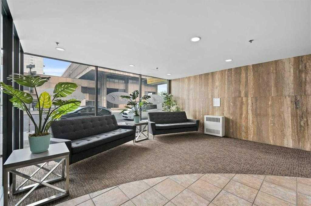 Picture for 1602, 221 6 Avenue SE