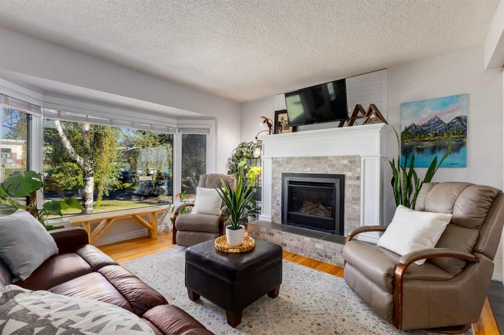 Picture for 4011 25 Avenue SW