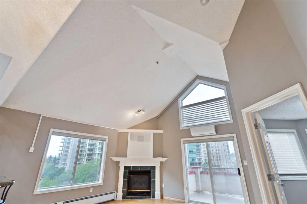 Picture for 504, 777 3 Avenue SW