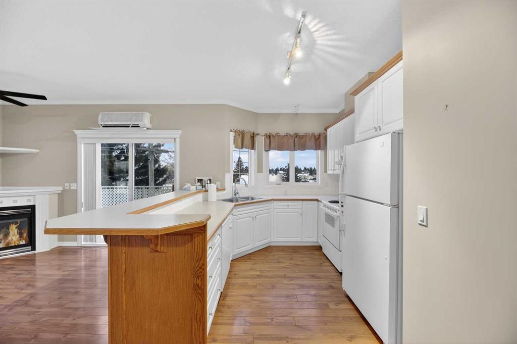 Picture for 304, 1902 23 Street 