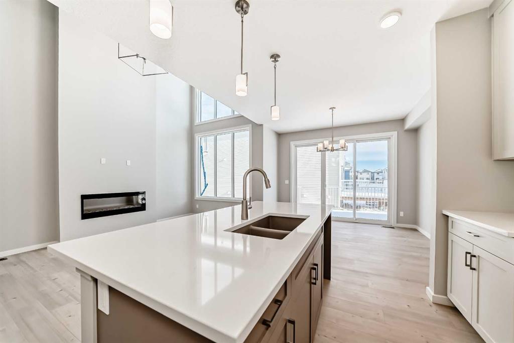 Picture for 182 Walgrove Manor SE