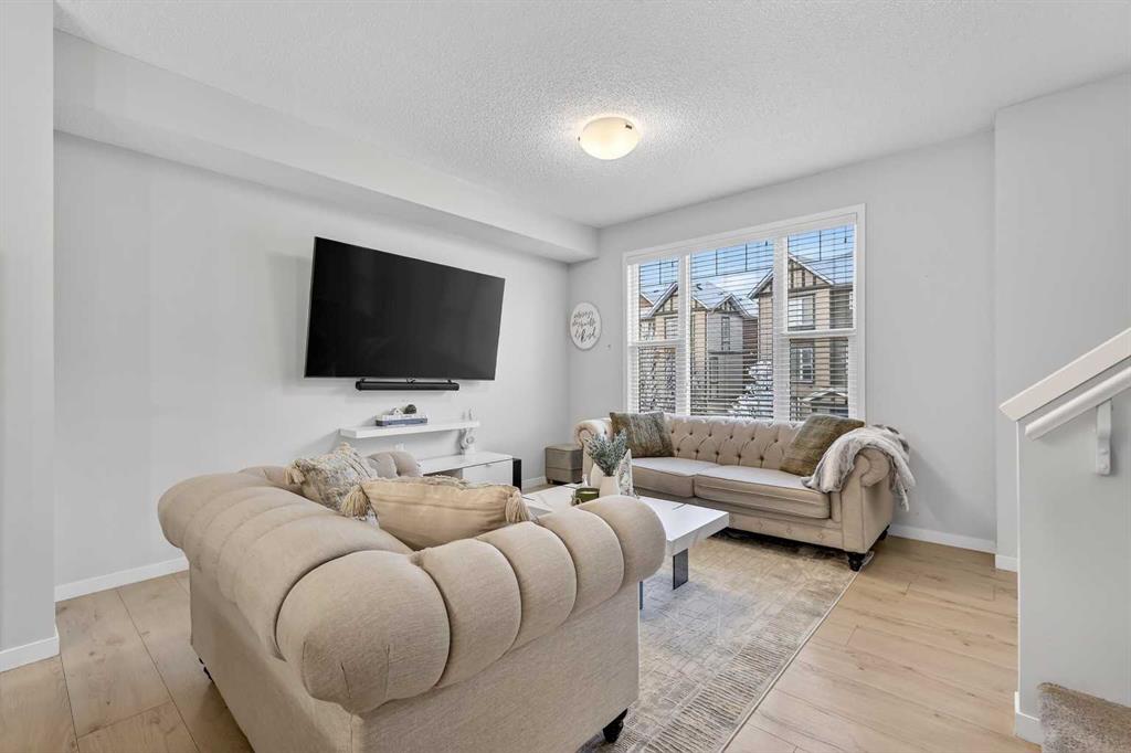 Picture for 228 New Brighton Walk SE