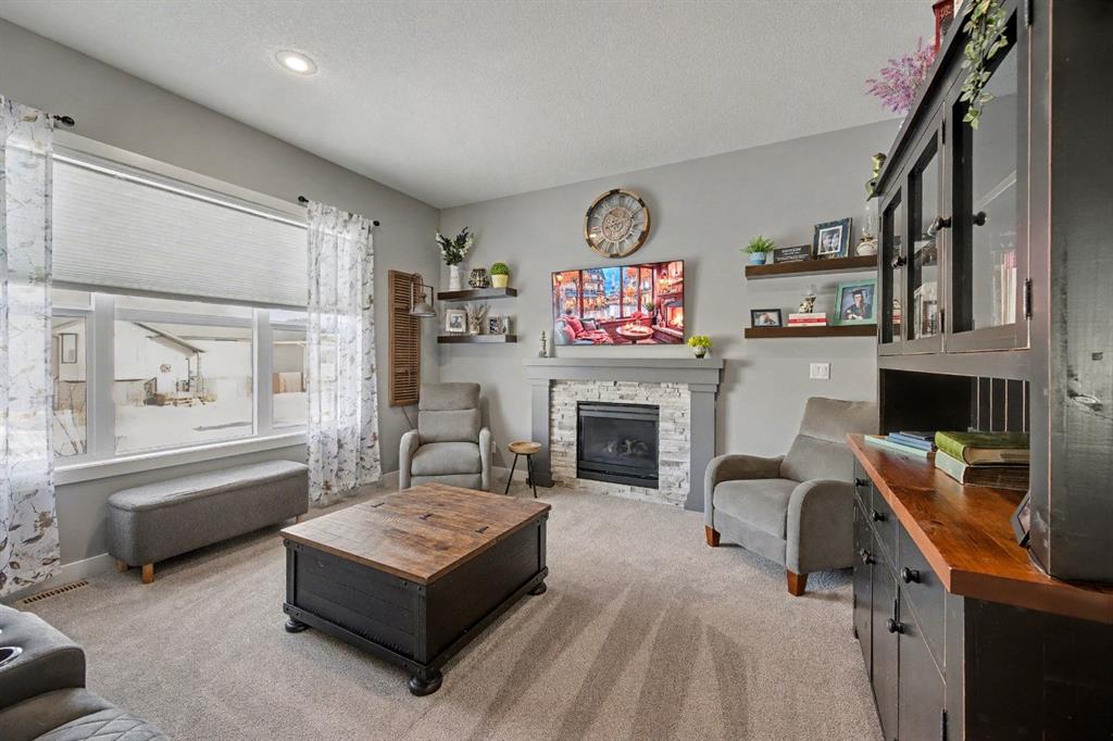 Picture for 49 Aztec Crescent 