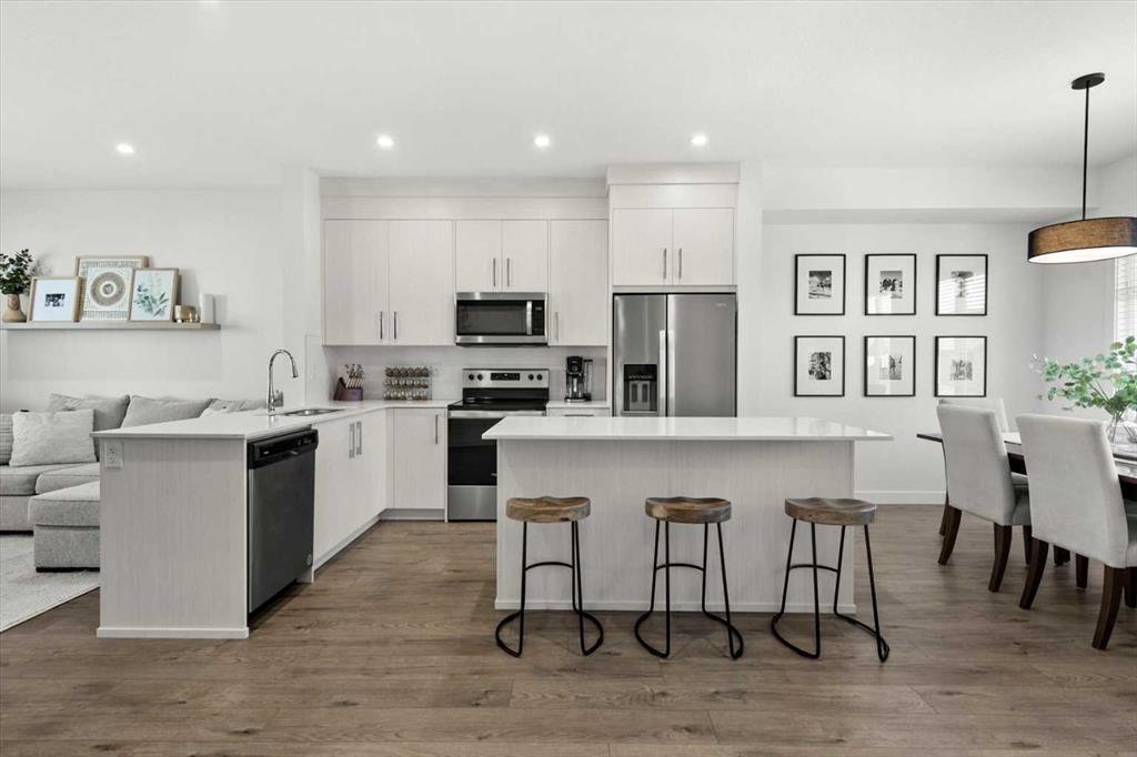 Picture for 505, 14225 1 Street NW