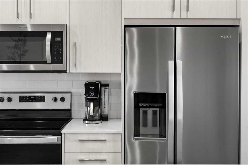 Picture for 505, 14225 1 Street NW