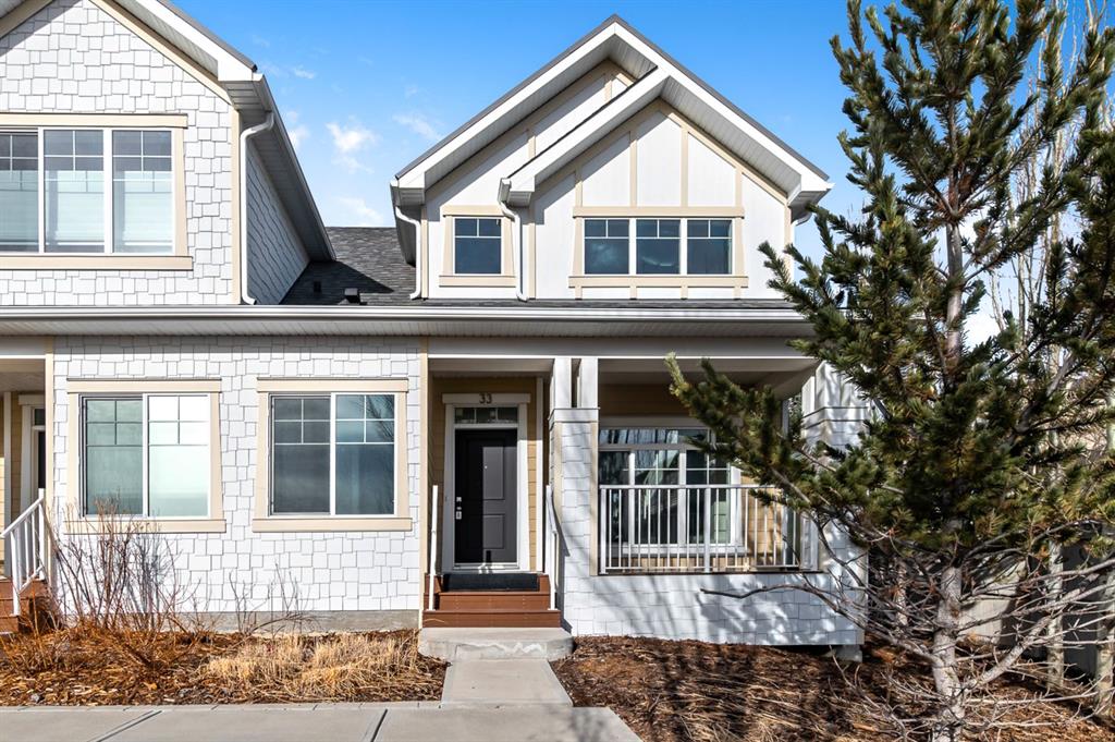 Picture for 33 Drake Landing Square 