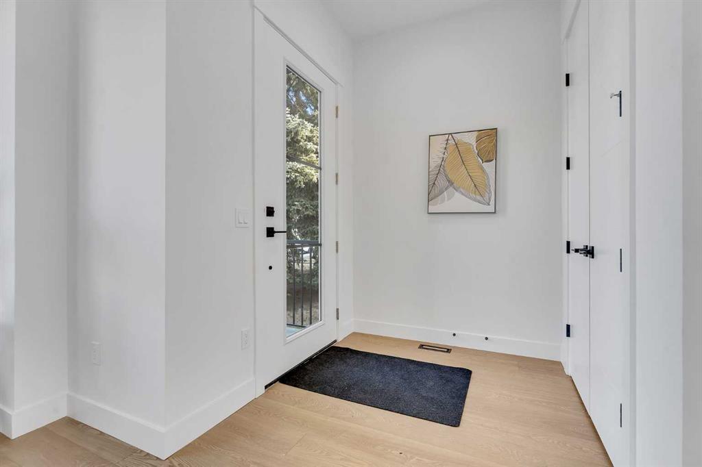 Picture for 4525 20 Avenue NW