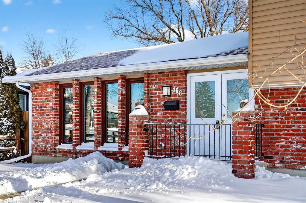 Picture for 168 Midlake Boulevard SE