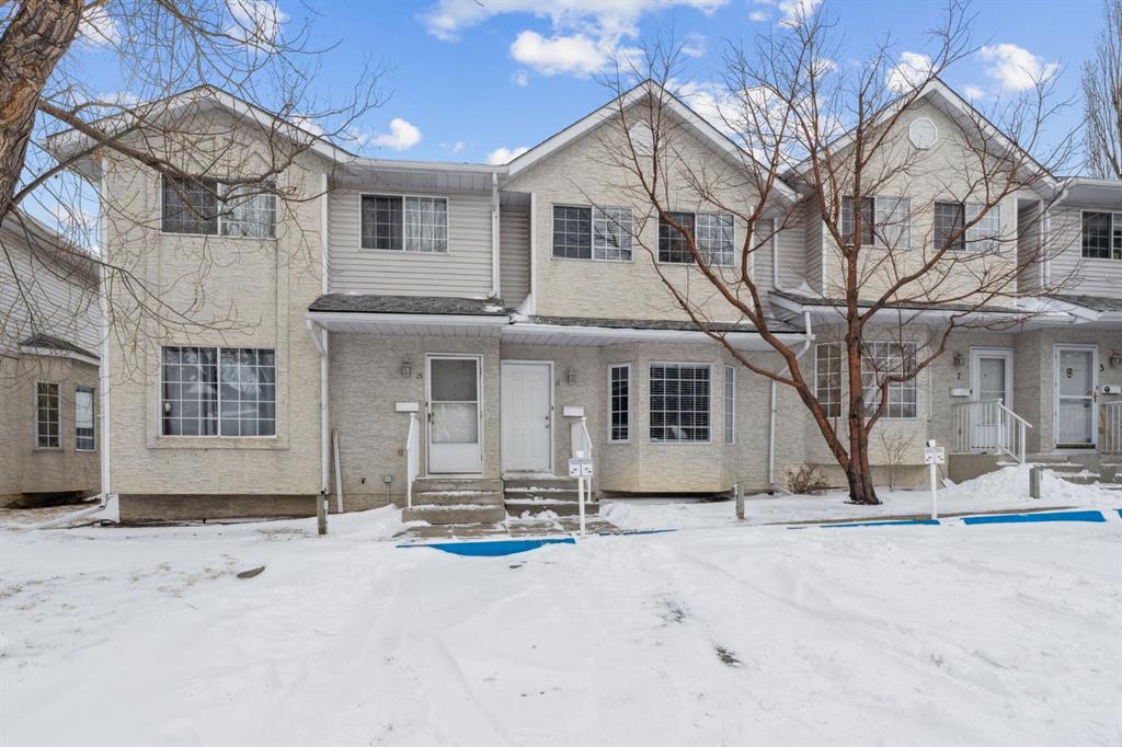 Picture for 11 BEDFORD Manor NE