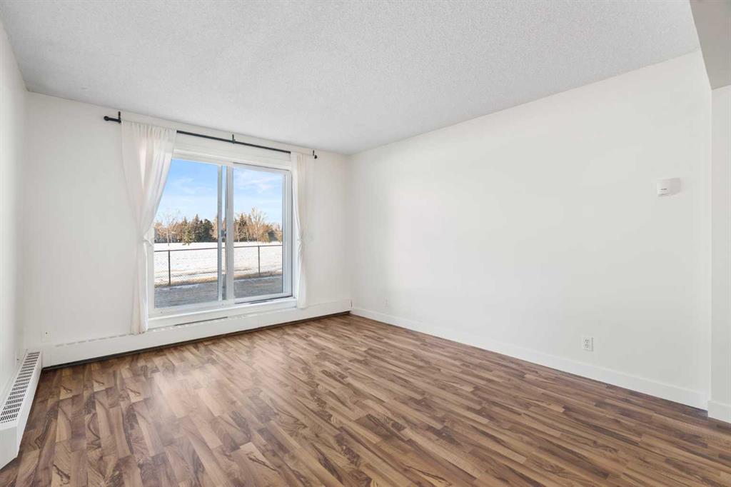 Picture for 106D, 5601 Dalton Drive NW