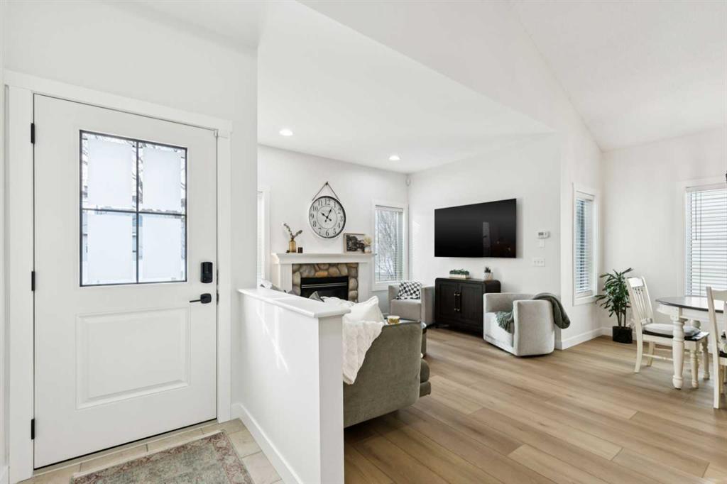 Picture for 852 Everridge Drive SW