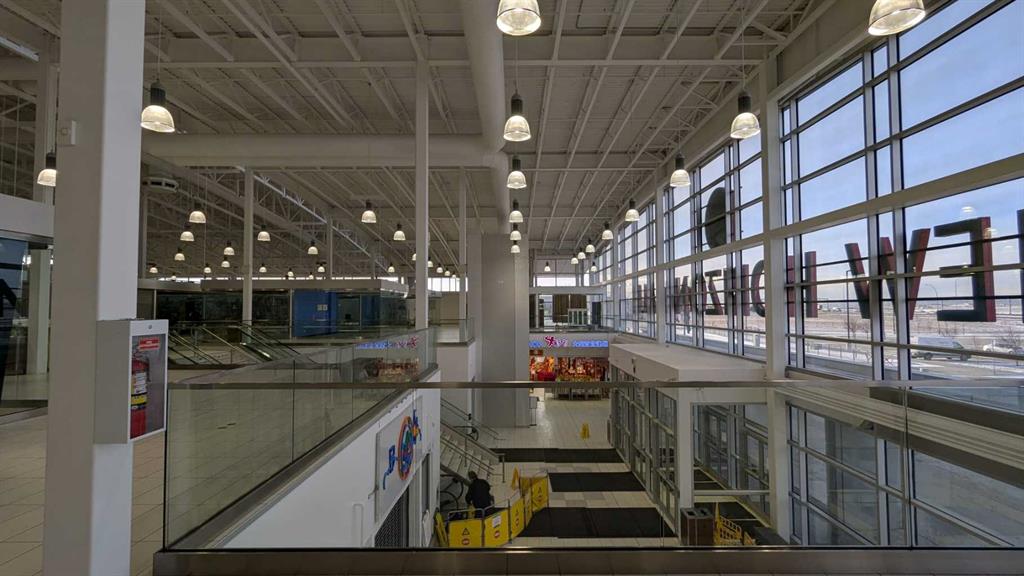 Picture for 2, 260300 Writing Creek Crescent 