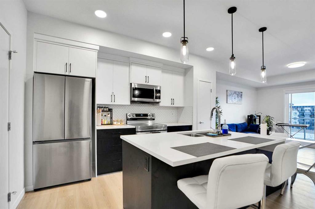 Picture for 4407, 550 Belmont Street SW