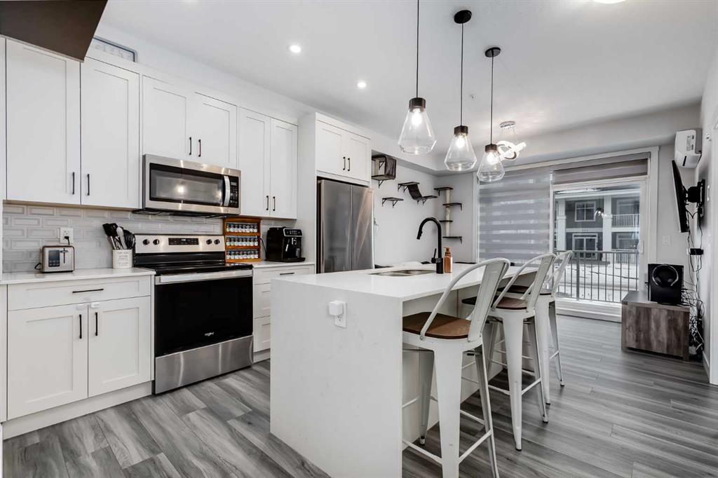 Picture for 102, 500 Auburn Meadows Common SE