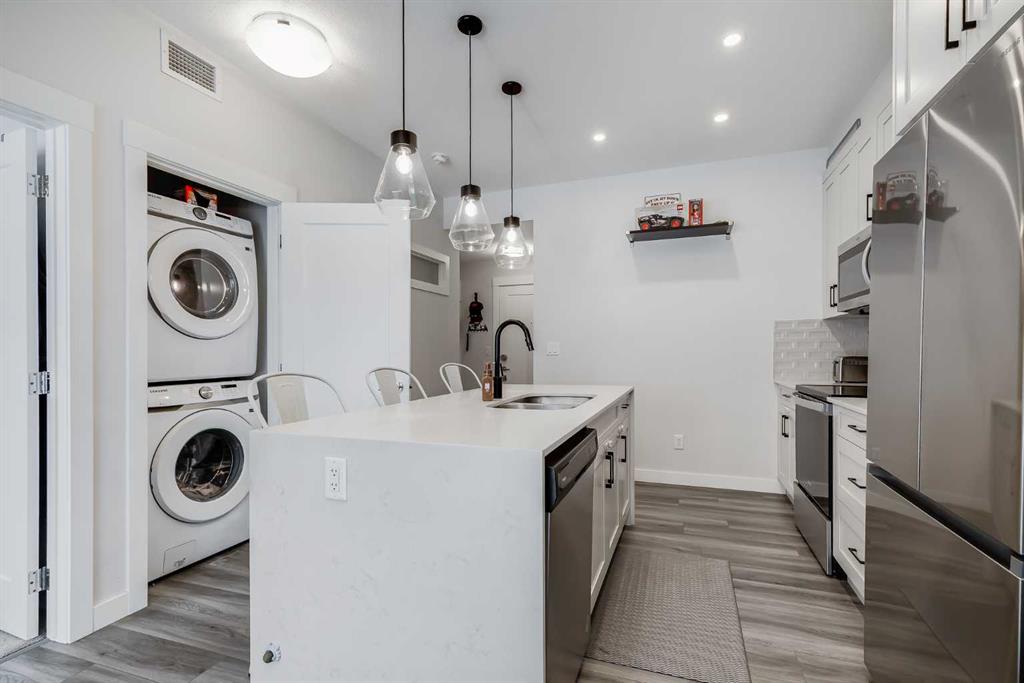 Picture for 102, 500 Auburn Meadows Common SE