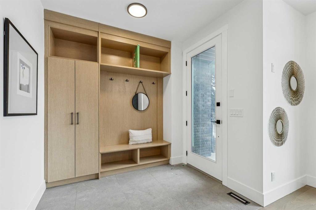 Picture for 1529 29 Avenue SW