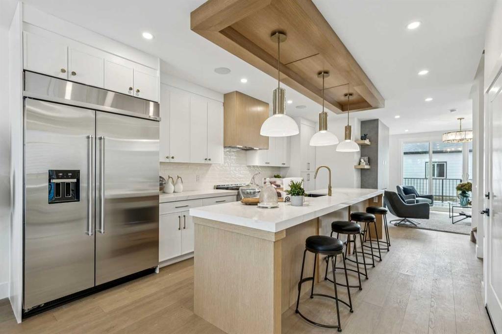 Picture for 1529 29 Avenue SW