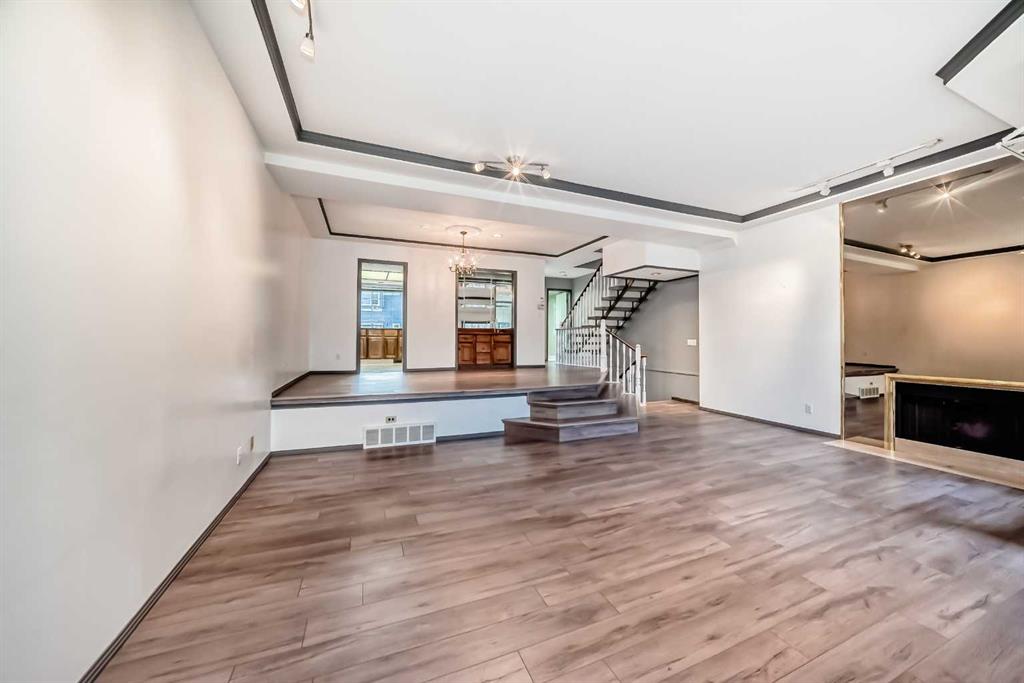 Picture for 280, 4037 42 Street NW