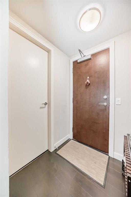 Picture for 611, 222 Riverfront Avenue SW