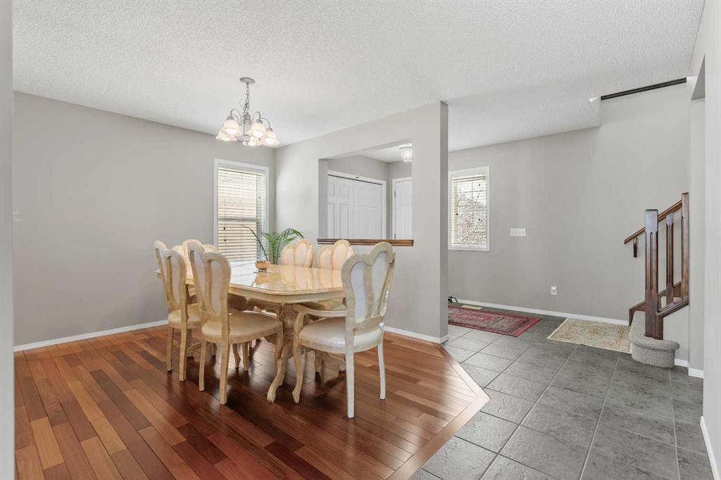 Picture for 8 Chapalina Rise SE