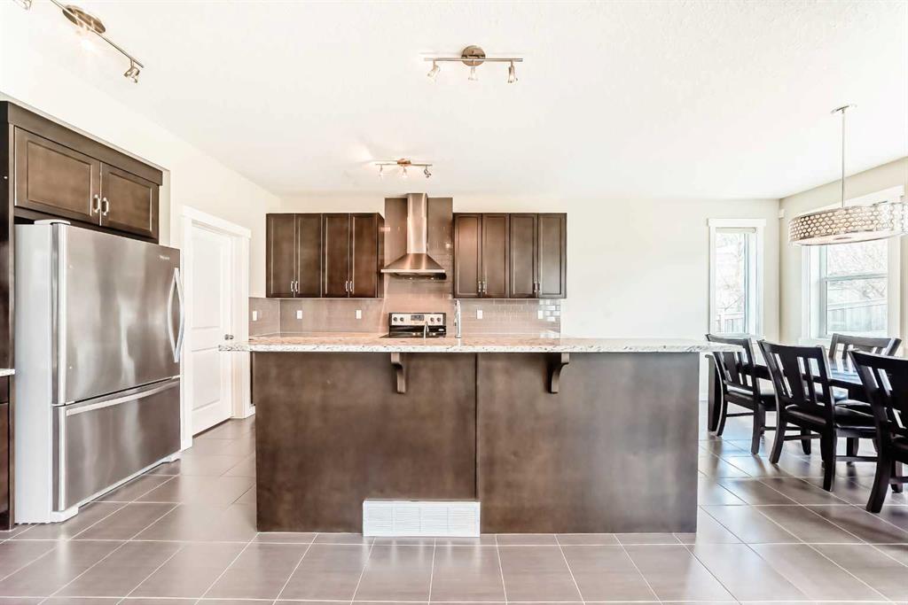 Picture for 210 Stonemere Green 