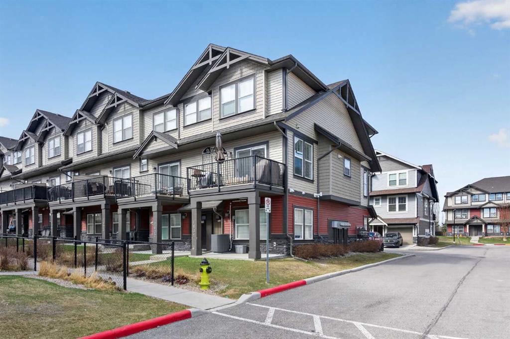 Picture for 1601, 280 Williamstown Close NW