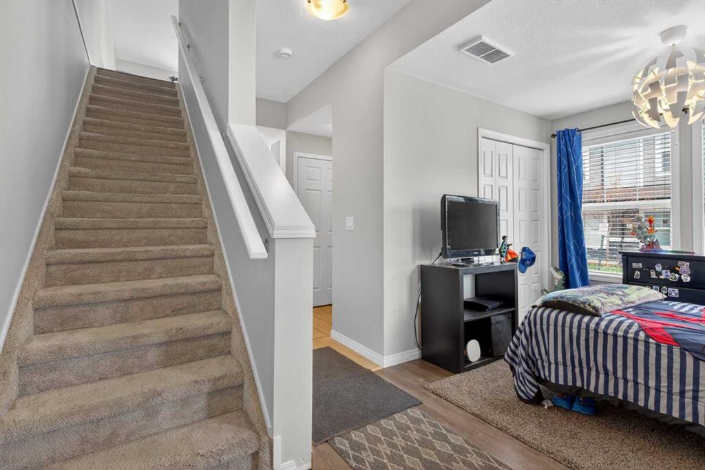 Picture for 1601, 280 Williamstown Close NW