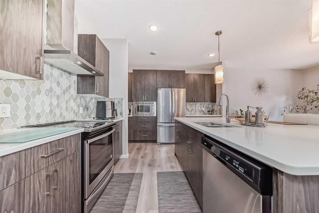 Picture for 17 Walgrove Manor SE