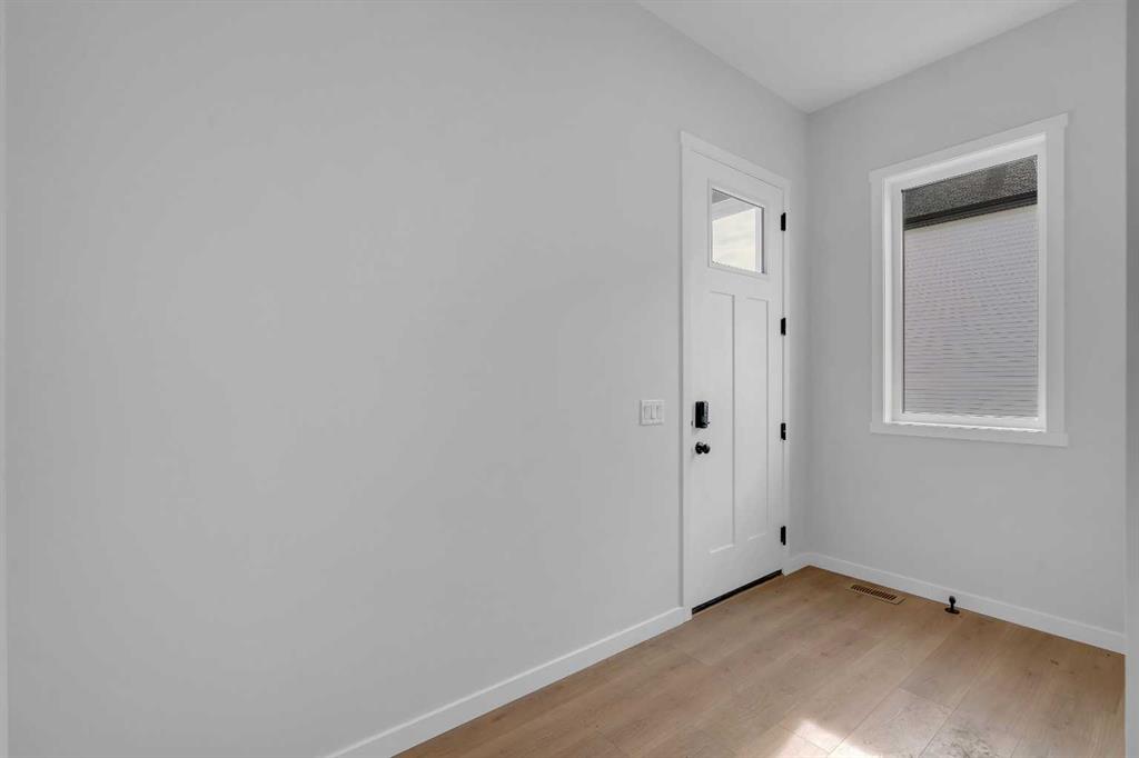 Picture for 107 Bartlett Row SE
