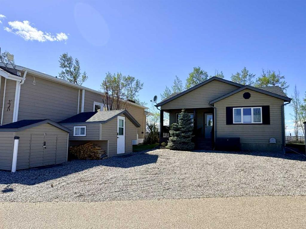 Picture for 5003, 35468 Range Road 30  